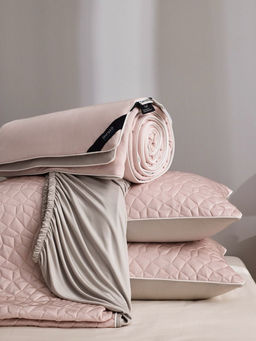 Одеяло Mency Tencel с наматрасником с наволочками ODMNAMT03