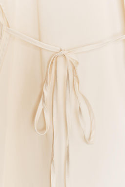 OVERSIZE SHIRT WITH TIE - Zara фото 8