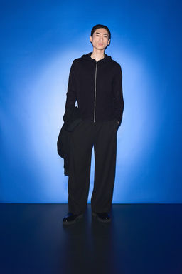 Chaqueta de punto con capucha Regular Fit