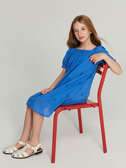 Kare Yaka Fisto Detayl? K?z ?ocuk Elbise