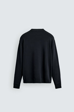 REGULAR FIT TEXTURED SWEATER