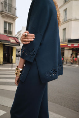 KNIT TOP WITH CUTWORK EMBROIDERY - Zara фото 5