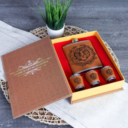 Набор подарочный Книга охотника фляжка 200 мл + 3 стопки 30 мл / FL-112 /уп 60/