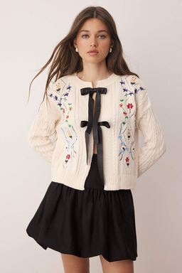 Tas Kurdele Cicek IslemeliTriko H?rka TWOAW26HI00032