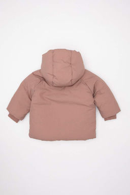 Водоотталкивающее пальто с капюшоном и мягкой пушистой изнанкой для маленьких девочек - Defacto фото 4