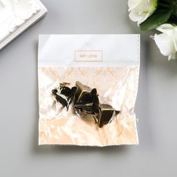 Уголок металл «Треугольник», набор 10 шт. и гвозди, бронза, 1.8×1.8 см