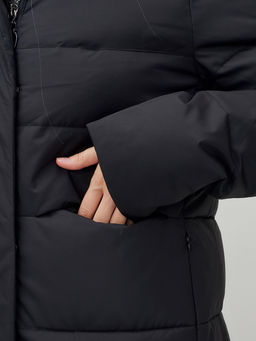 Пальто утепленное стеганное зимнее с капюшоном женское черного цвета 9620Ch - Mtforce фото 9