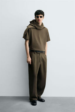 RELAXED FIT PLEATED TROUSERS