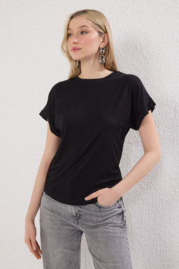 TRENDYOLMILLA Siyah Viskon Icerikli Regular/Normal Kesim Bisiklet Yaka Orme T-Shirt TWOSS25TS00167  фото 6