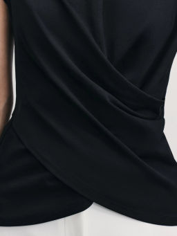 Футболка из хлопка с запахом / Zarina  фото 6