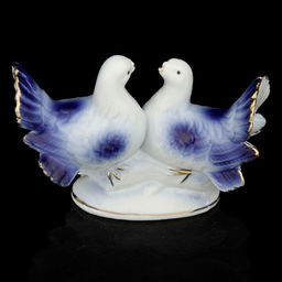 Сувенир "2 синих голубя со стразами" 9х12 см