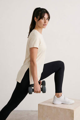 Ekru Micro Kuma_ Y_rtma_ Detayl_ _rme Spor T-Shirt THMSS26TS00002 - Trendyolmilla фото 3