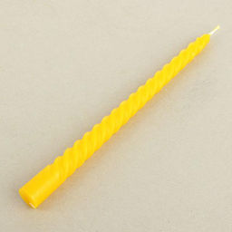 Цена за 6 шт. Свеча витая, 2,2х 25  см, лакированная жёлтая