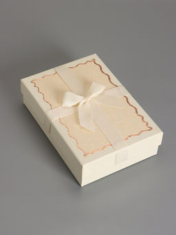 Набор подарочных коробок 3 в 1, прямоугольные с бантом, крем-брюле, 33.5×25×11.5; 29×21×9; 24.5×17×6.5 см