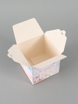 Цена за 10 шт. Коробка подарочная складная «Ты прекрасна», 12×12×12 см