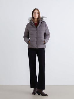 K?rk Kap??onlu Kad?n ?i?me Mont