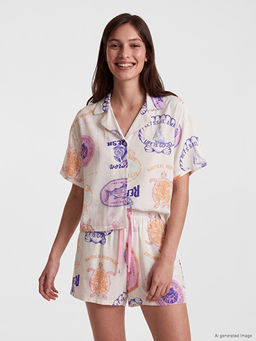 G?mlek Yaka Desenli Kad?n ?ortlu Pijama Tak?m?