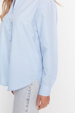 Mavi Loose Fit Pamuklu Dokuma Gomlek TWOAW20GO0107