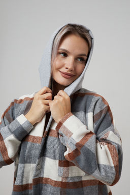 Рубашка женская в клетку с капюшоном РЖКК-01