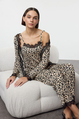 Trendyolmilla Leopar 3lu Paket Baglama ve Dantelli Ip Ask?l? Fitilli Orme Pijama Tak?m? THMAW25PT00214