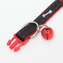 Ошейник Джинс полиэстер с бубенчиком, 34 х 1 см, черно-красный - Пижон фото 6