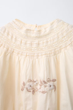 BLUSA BORDADOS / Crudo - Zara фото 3