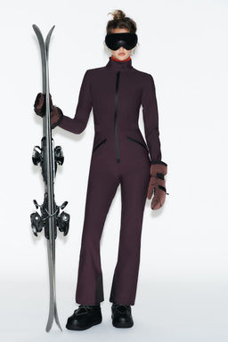 WATER-RESISTANT WINDPROOF RECCO® TECHNOLOGY SKI COLLECTION JUMPSUIT, CHARACTERISTICS