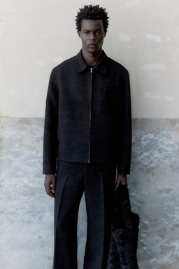 Sobrecamisa texturizada con cremallera