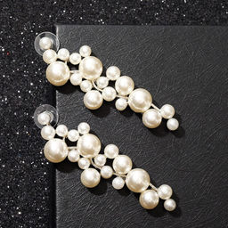 Серьги с жемчугом Жасмин ветка с жемчугом, цвет белый в серебре