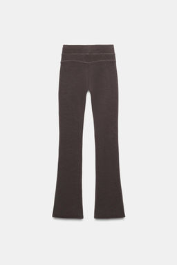 PANTAL?N FLARE EFECTO LAVADO / Marr?n