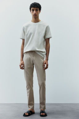 Pantalon en sarga de algodon Slim Fit