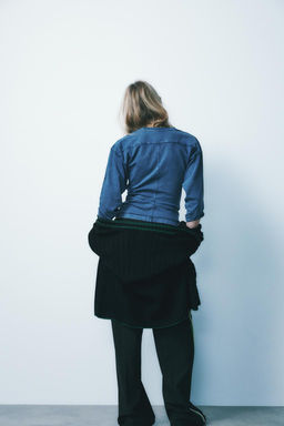 VARSITY WASHED EFFECT T-SHIRT - Zara фото 5