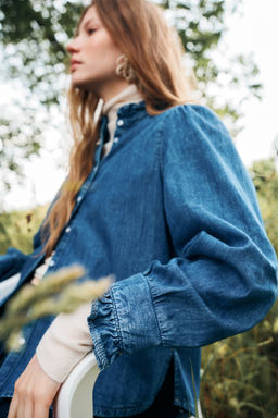 Blusa denim con ribetes de volante - H&m фото 8