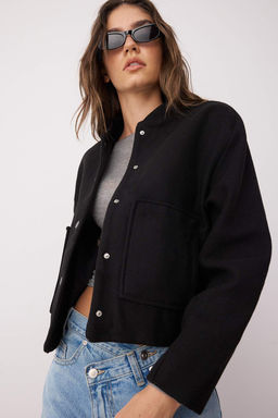 TRENDYOLMILLA Siyah Regular Kal?p Kase Ceket Mont TWOAW25MO00321
