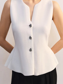 Приталенный жилет с баской ZR2605023308-2 / Zarina