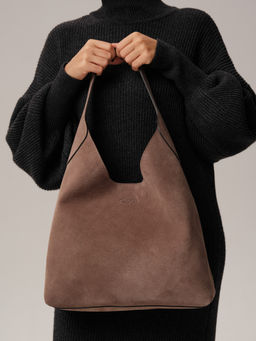 Замшевая сумка хобо Michele DBR 31156 капучино