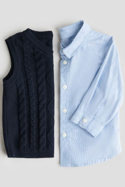 Conjunto de camisa y su?ter sin mangas