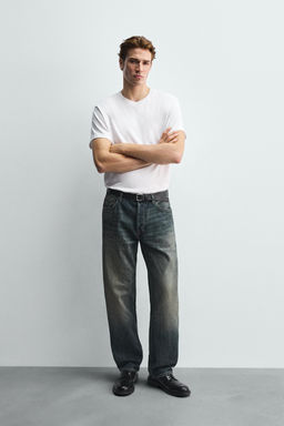 STRAIGHT FIT JEANS