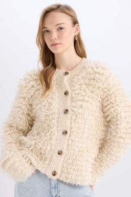 Regular Fit Bisiklet Yaka Puskulllu Dugmeli Triko H?rka