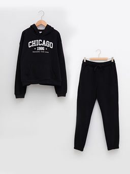 Kap??onlu Bask?l? Uzun Kollu Oversize K?z ?ocuk Sweatshirt ve E?ofman Alt?