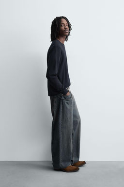 REGULAR FIT TEXTURED SWEATER