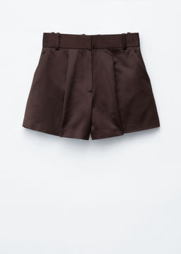 Pantalones cortos de sat?n y silueta acampanada