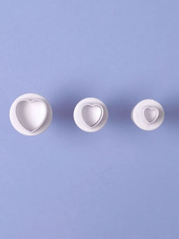 Плунжеры кондитерские «Сердечко», набор 3 шт.: 1.6×1.1 см, 1.4×1 см, 1×1 см, пластик, белые