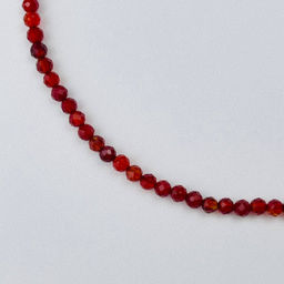 Бусы из Сердолика