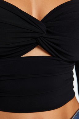 Siyah Cut Out/Pencere Detayl? Orme Bluz TPRAW24BZ00027