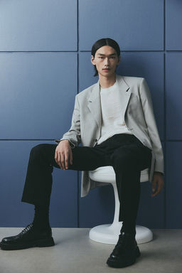 Pantalon con raya Regular Fit - H&m фото 4