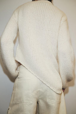 ASYMMETRIC HEM KNIT JUMPER - Zara фото 10