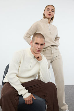 Ekru Casual Regular Couple/_ift Yar_m Bal_k__ Yaka D_z Triko Kazak TMNAW22KZ1908