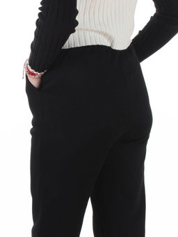 2830 BLACK Брюки спортивные утепленные женские (85% хлопок, 10% полиэстер, 5% спандекс)