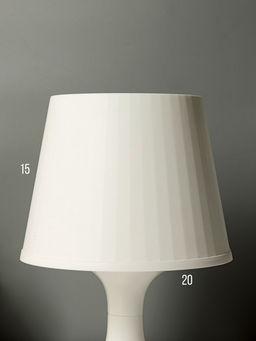 Лампа настольная RISALUX 1340001, E14, 15 Вт, белая, 19.5×28 см